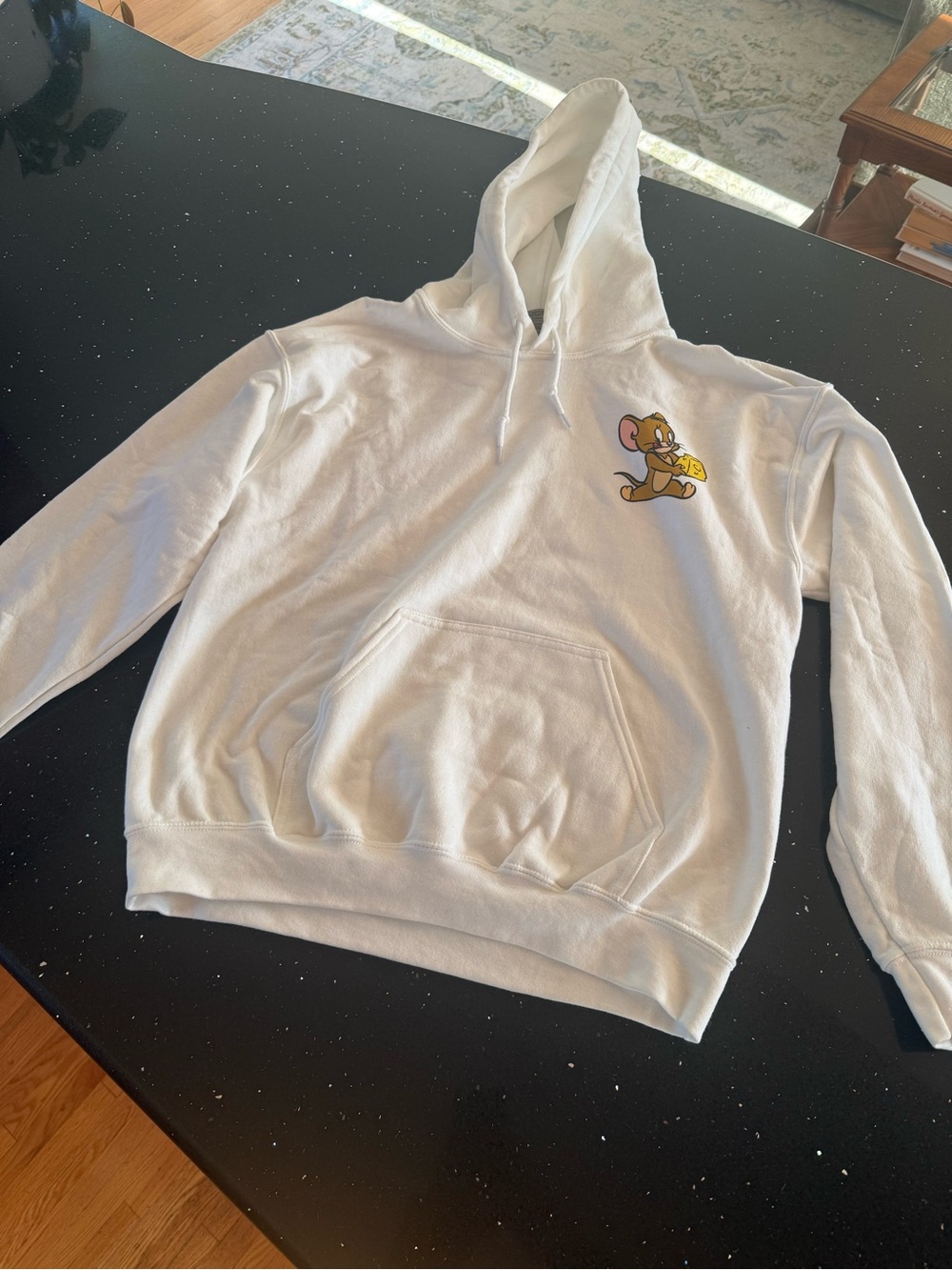 Gildan White Pullover Hoodie with Tom & Jerry Mouse Chest Graphic